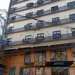 St. Marvin Studio Makati M203